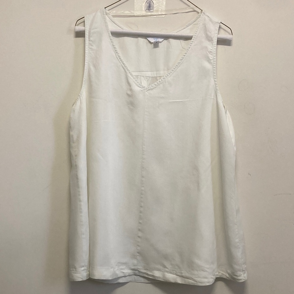 Time and Tru very light green Tank Top